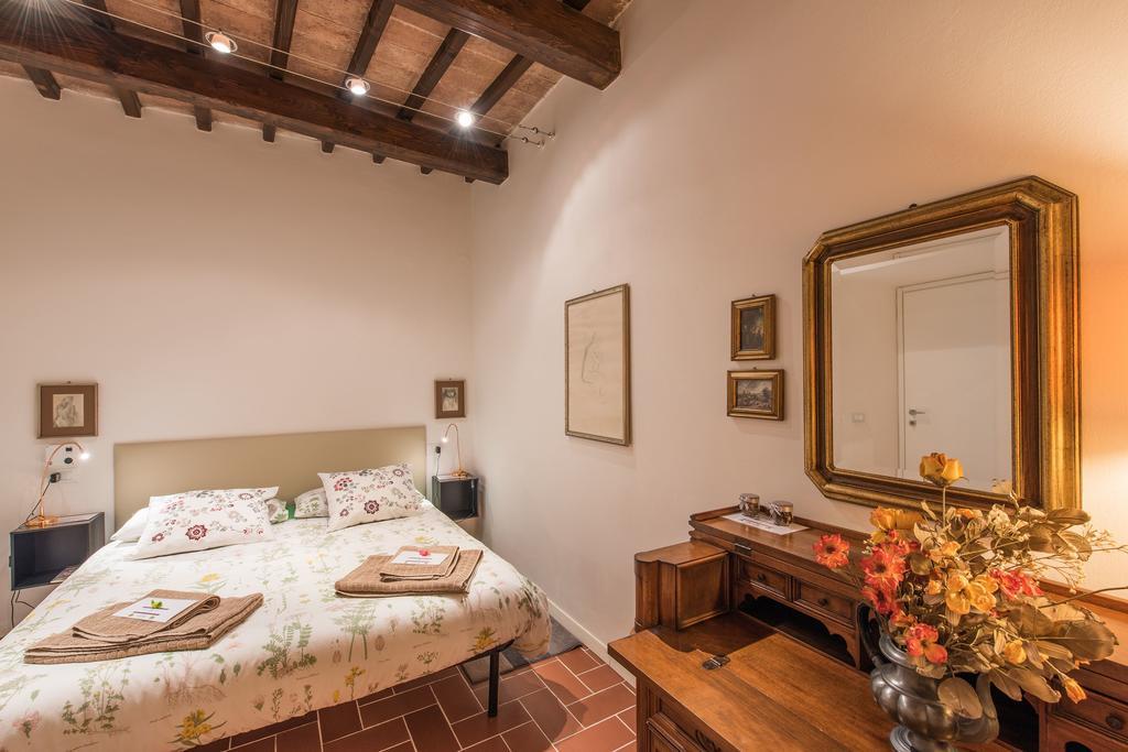 Vermaaten Boutique Suites Emerald Todi Luaran gambar