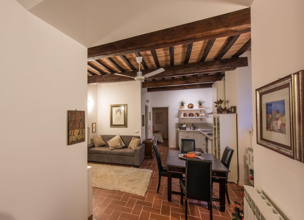 Vermaaten Boutique Suites Emerald Todi Luaran gambar