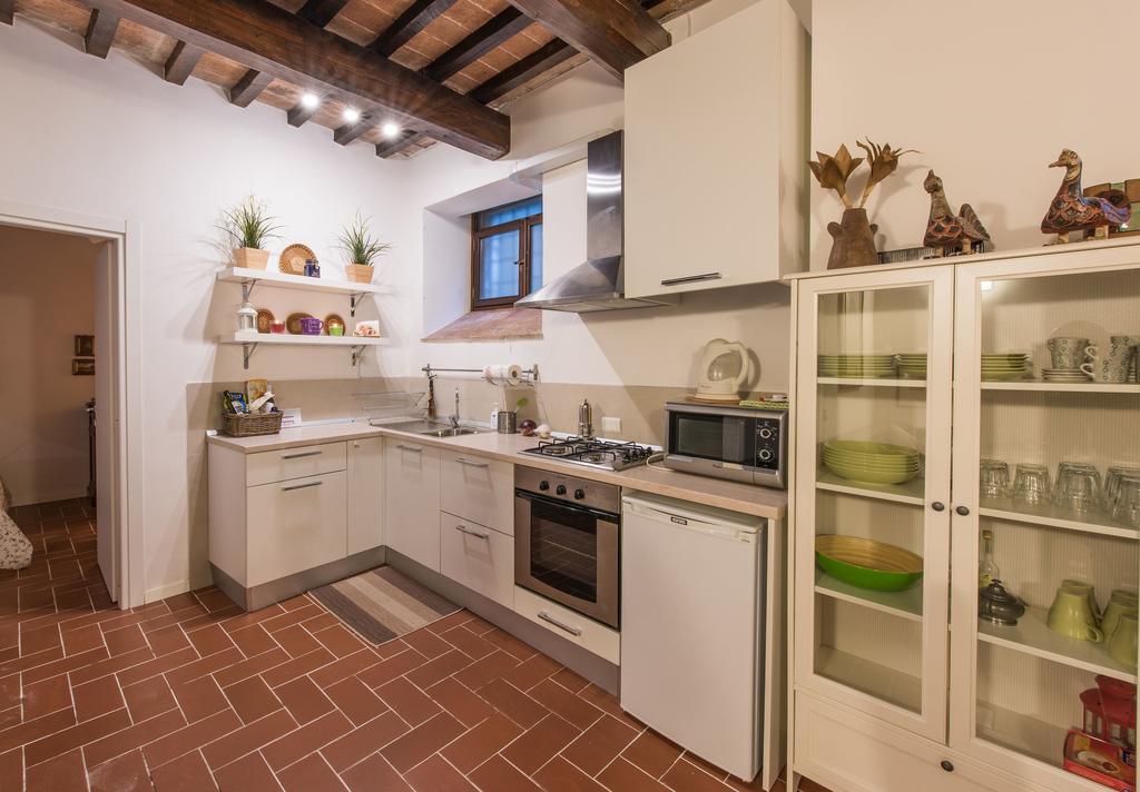 Vermaaten Boutique Suites Emerald Todi Luaran gambar