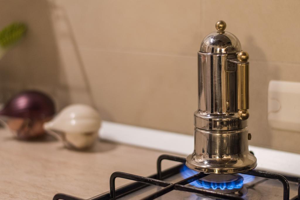Vermaaten Boutique Suites Emerald Todi Luaran gambar