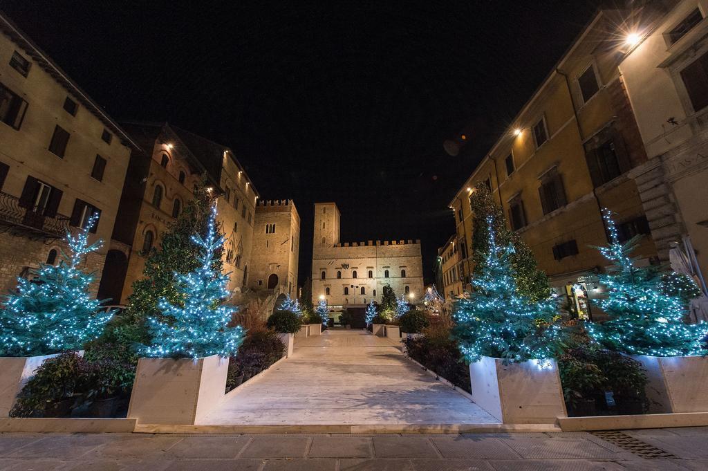 Vermaaten Boutique Suites Emerald Todi Luaran gambar